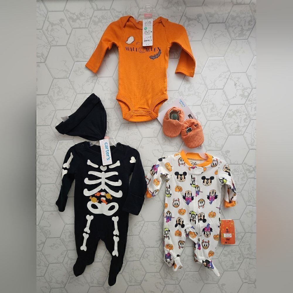 Nwt Unisex Boy or Girl Halloween Clothes Bundle, Size NB